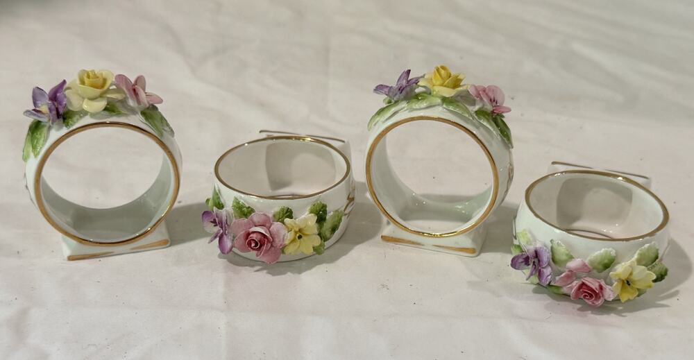 Set of 4 Royal Adderley Bone China Floral Napkin Rings England White Gold Trim
